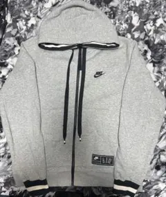 ナイキ　NIKE フルジップ　パーカー　トレーナー　Lサイズ　グレー