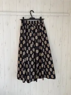 美品 Barneys Newyork ドットスカートのサムネイル