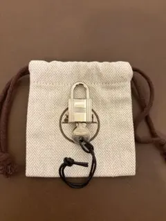 ⛄極美品⛄エルメス カデナ パドロック南京錠 鍵 no.67 シルバー#346 ⛄極美品⛄エルメス カデナ パドロック南京錠 鍵 no.67 シルバー#346