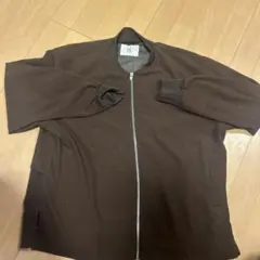 ジップアップブルゾン