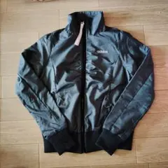 adidas ブラック ジャケット