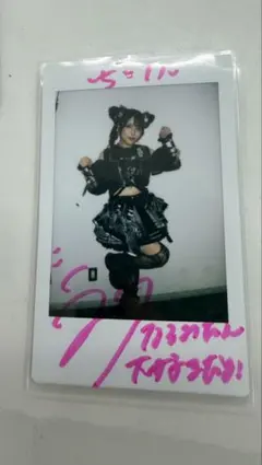 2026年最新】hitomi チェキの人気アイテム - メルカリ