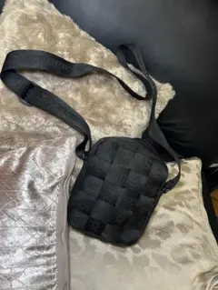 Supreme Black シュプリーム ショルダーバッグ ブラック 正規品のサムネイル