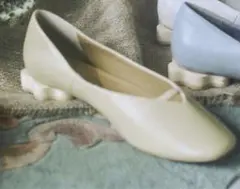 パンプス　変形ヒールフラワーのサムネイル