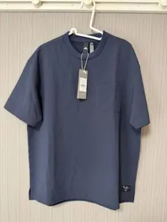 【新品タグ付き】adidas アディダス ポケット付きTシャツ ネイビー L