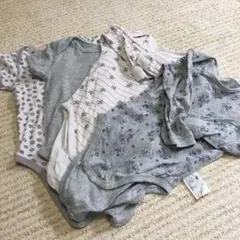 ユニクロ 肌着 ロンパース　90