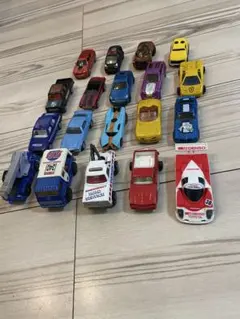 ホットウィール ミニカー まとめ売り 16台セット トミカ 美品もあり