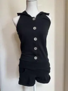 フード付き ブラック サロペット ショートパンツ