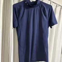 アンダーアーマー　アンダーシャツ　半袖　紺色