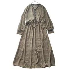 Item thumbnail for item d03b60cb-f91a-4872-8c2b-30b6bf83b00c