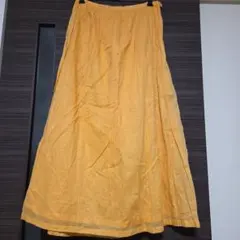 plantation ISSEY MIYAKE　イエロープリーツスカートのサムネイル
