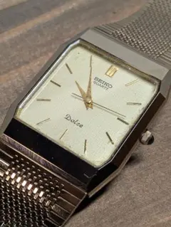 セイコー SEIKO ドルチェ 　　　　ヴィンテージ クォーツ腕時計