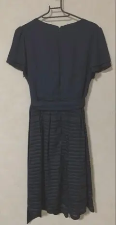 ★新品★ネイビー 半袖 ひざ丈ワンピース 11号