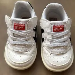 Item thumbnail for item 682e37f4-e696-4432-8df5-5e852635434d