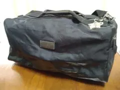 アディダス　大容量ナイロンボストンバッグ