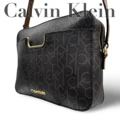 【良品】カルバンクライン　ショルダーバッグ　PVC レザー　斜め掛け　ロゴ金具