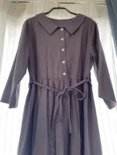 レトロ風　ダークブラウン 長袖 シャツワンピース
