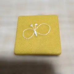 正規品ミナペルホネン刺繍ブローチ イエロー
