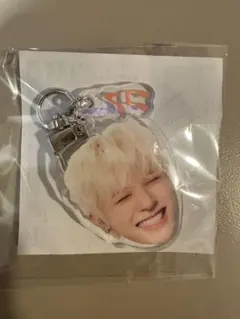 treasure カプセルトイ 顔アクキー ジョンファン 楽