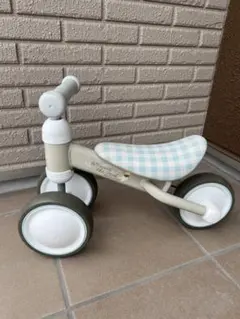 Winnie the Pooh 三輪車 バランスバイクのサムネイル