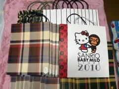 A BATHING APE サンリオ stussy紙袋サイズ中 ショッパー