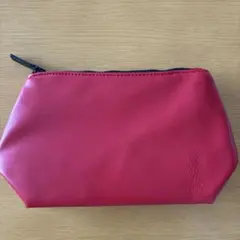 【新品未使用】イブサンローラン赤色ポーチ　ノベルティ　チャック付きのサムネイル
