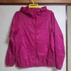 美品 UNIQLO ポケッタブル パーカー XL