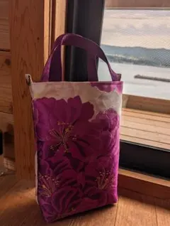 Item thumbnail for item 83a28e49-6729-432f-8dce-ea7eeaffc978