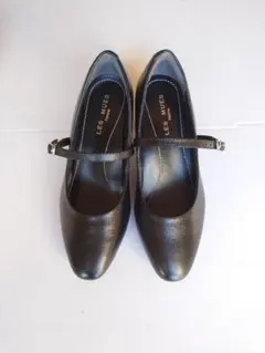 パンプス 黒 21.5cm 5.5cmヒール 取り外しストラップ付き