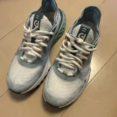 Item thumbnail for item ce7ddc25-c2c5-4774-99fd-3965dab01c84