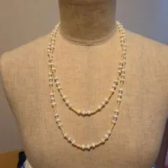 ホワイトとイエローの二重ネックレス