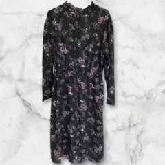【美品】レディース黒地に紫色の花柄の長袖ワンピースLサイズ