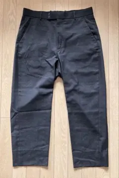 美品 ユナイテッドアローズ　ウールパンツ ゆったりシルエット　黒　くるぶし丈