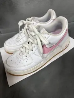 Nike Air Force 1 ホワイト/ピンク