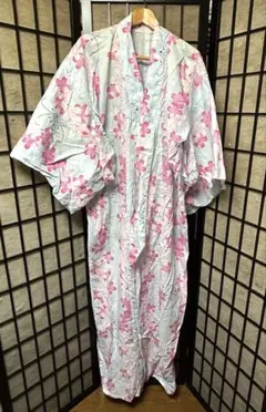 【最終お値下げ】浴衣☆空色に白とピンクの桜柄 少々難アリ リメイクにも