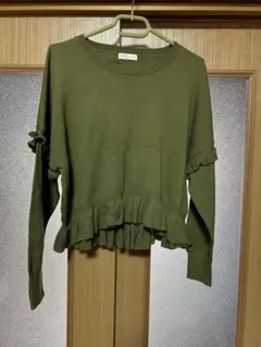 earth music&ecology フリル付きニットセーター