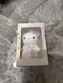 ハローキティ シークレットバースデードール ミニマスコット