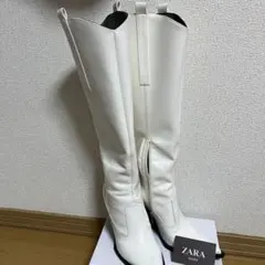 ZARA白ロングブーツ値下げ