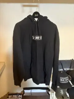 Item thumbnail for item 2ff17270-c3ec-46d1-88e7-3f6e1ec29a33