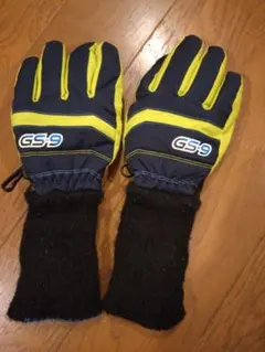 Item thumbnail for item 2e81e58b-0d98-441b-815d-64a34d1664dd