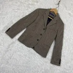 Item thumbnail for item fb8a9775-5ba7-48c4-83be-122221f01f5e