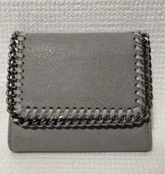 STELLA McCARTNEY グレー チェーン装飾 三つ折り財布