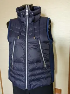 レディース　ダウンベスト