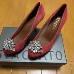 STACCATO ビジュー付きレッドハイヒール