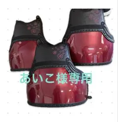茶タタキ塗胴台60本竹 鞣し黒桟革胸 四階雲飾り 市松（エンジ×白