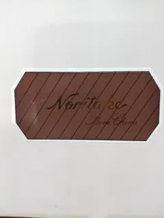 Noritake ボーンチャイナ新品 花柄皿6枚セットサイズ約15cm箱有り