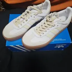 ほぼ未使用 adidas SAMBA OG 白 IE3439 サンバ 23.5 - メルカリ
