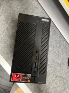 DeskMini Ryzen 5 8GB RAM 620GB SSD/HDD