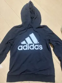 adidas アディダス　sサイズ 黒 パーカー