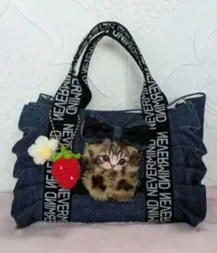 デニムリメイク　パネル生地　猫　トートバッグ　ハンドバッグ　 ブルーのサムネイル
